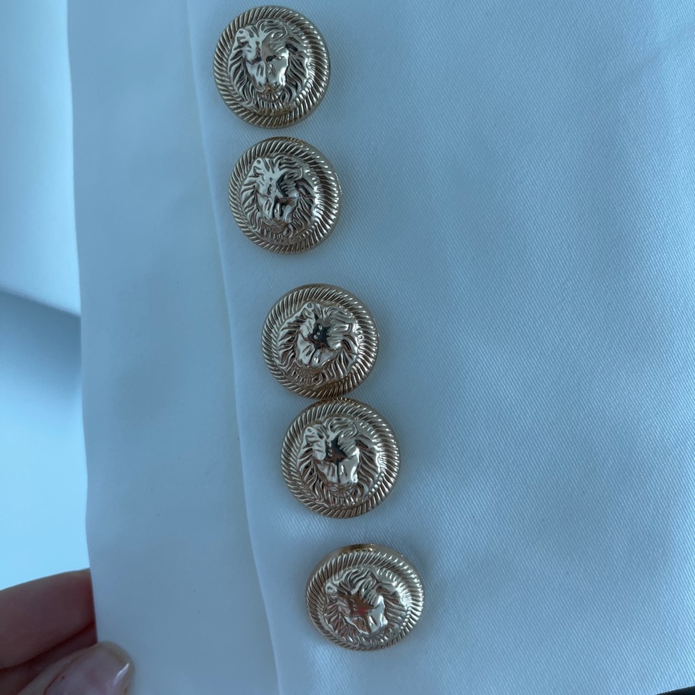White Double-breasted Blazer Gold Tone Buttons - Picture 16 of 16